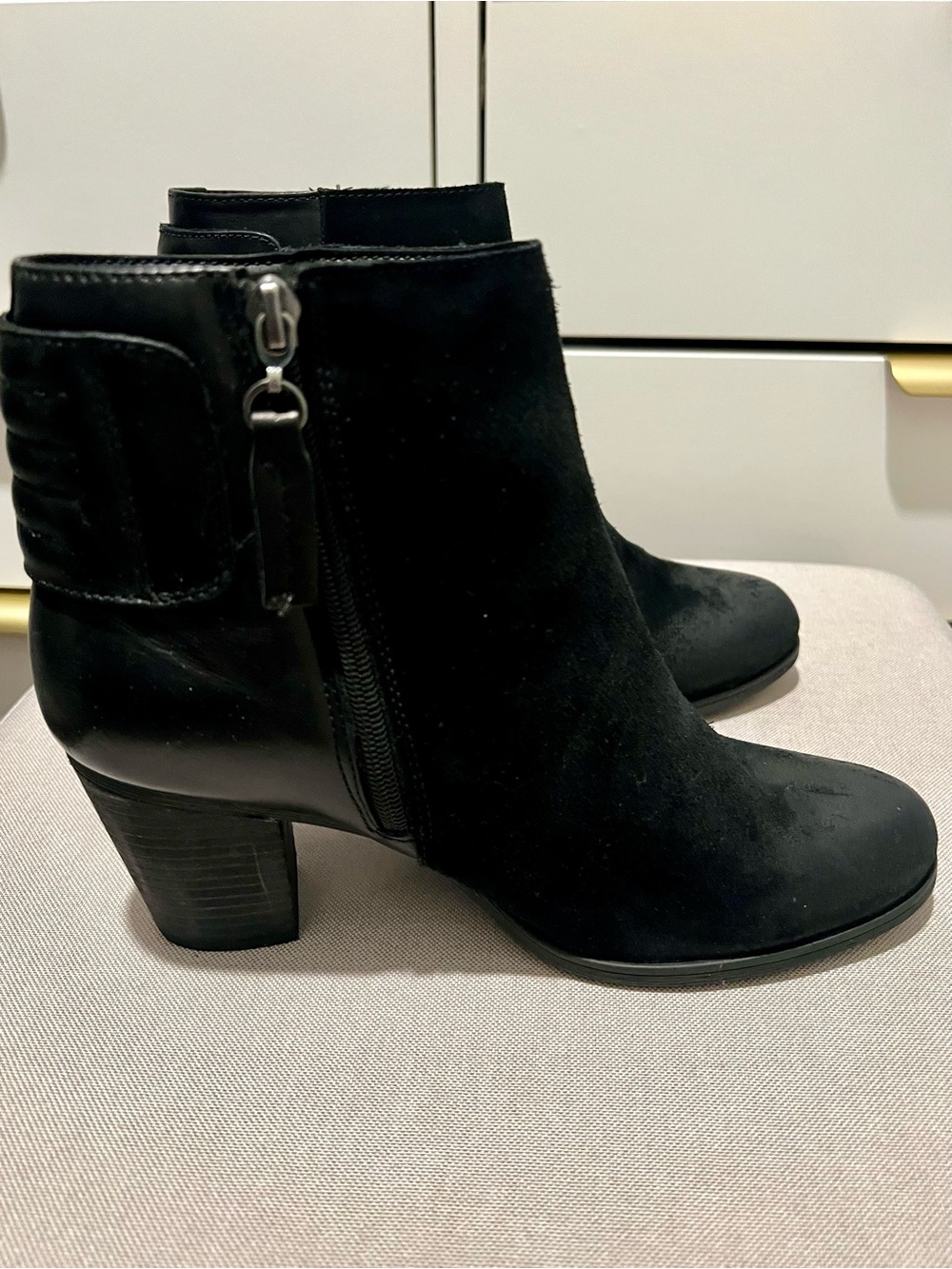 Clarks Artisan Palma Rylie Black Suede Ankle Boots Women’s 9M